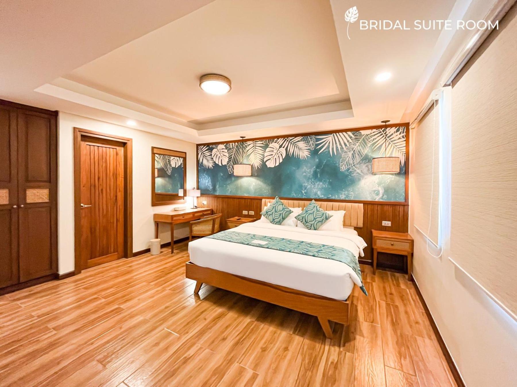 La Jolla Luxury Beach Resort Bagac Exterior foto
