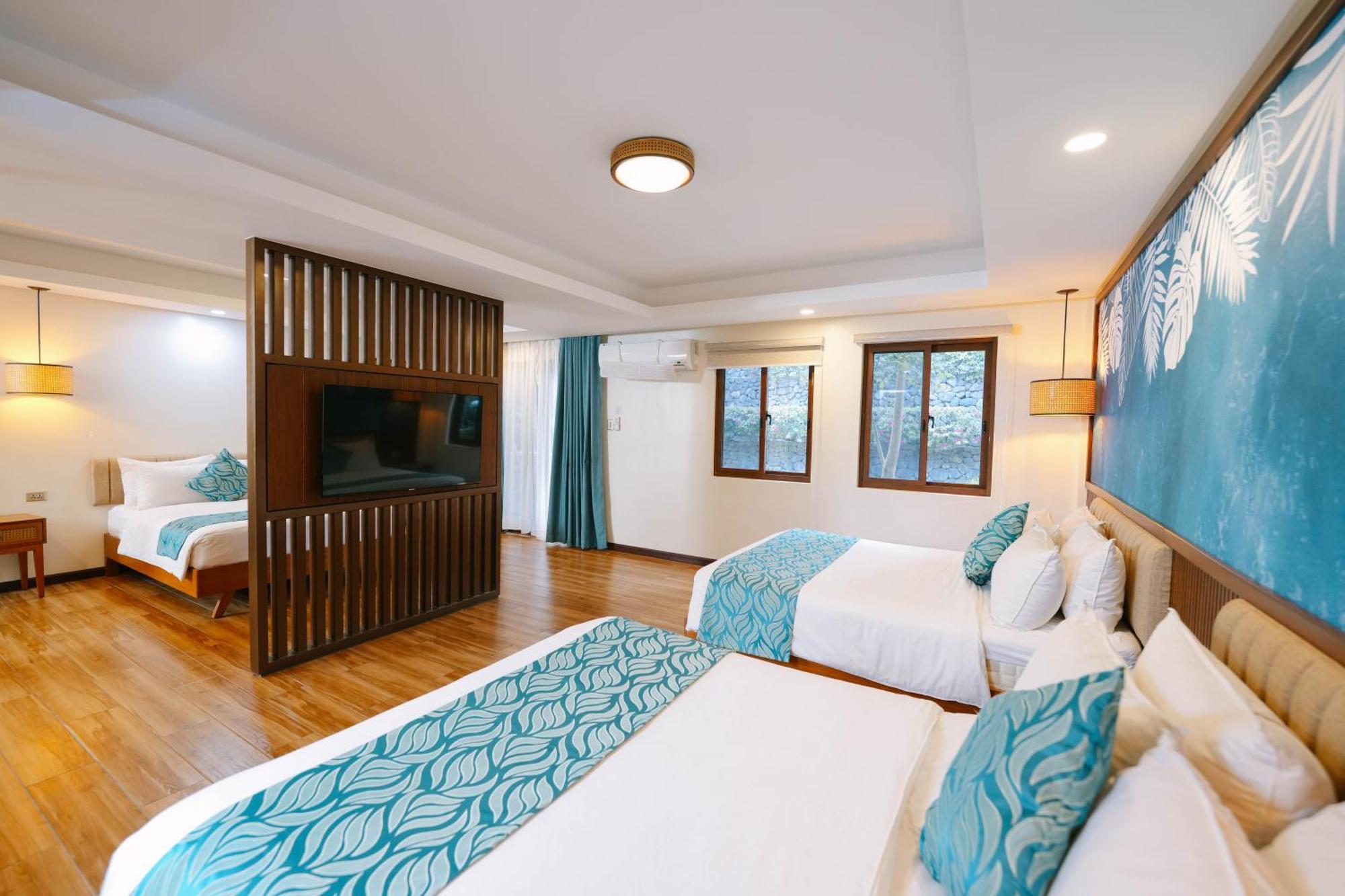 La Jolla Luxury Beach Resort Bagac Exterior foto