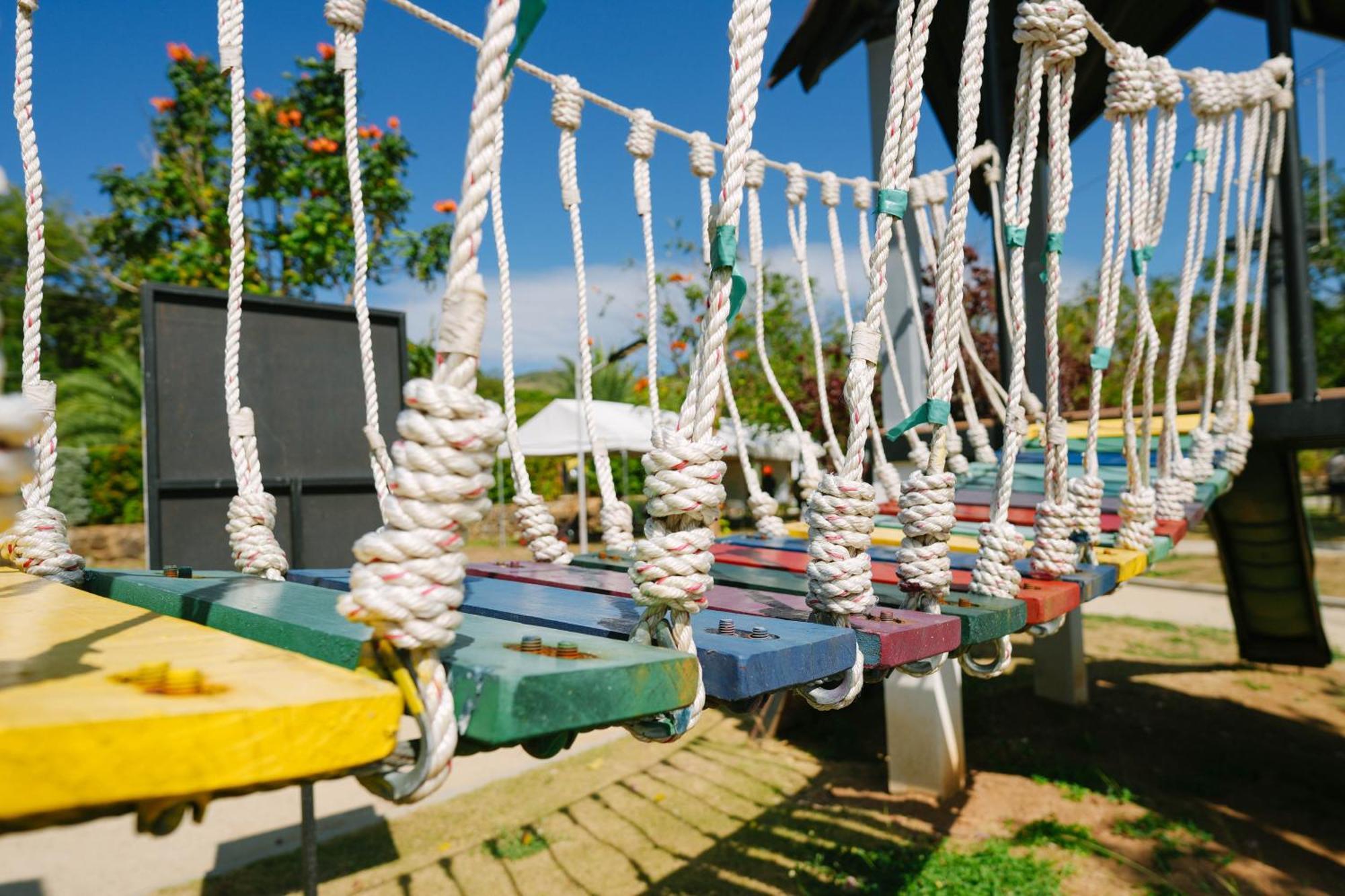 La Jolla Luxury Beach Resort Bagac Exterior foto